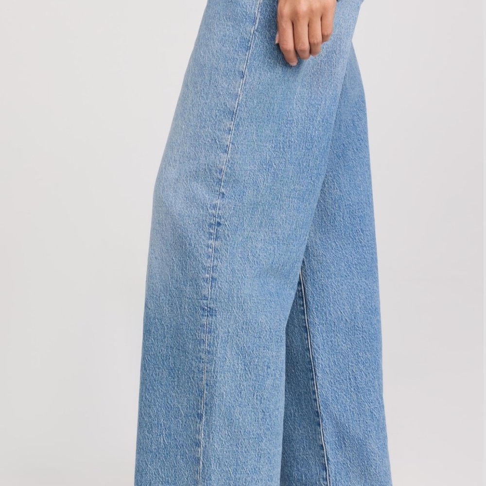 Madewell Light Blue Flare & Wide Leg Jeans - Picture 6 of 11